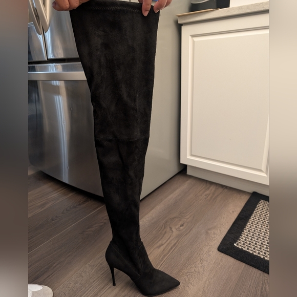 Steve Madden Dominique Black | Over-the-Knee Boots - Picture 7 of 8